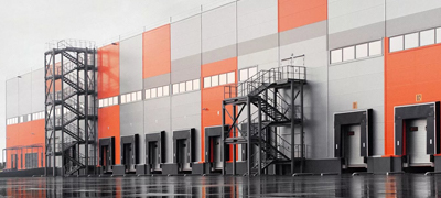 港口碼頭倉庫清潔場景