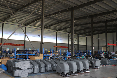 洗地機廠家教你學校不同區(qū)域怎么選擇設備